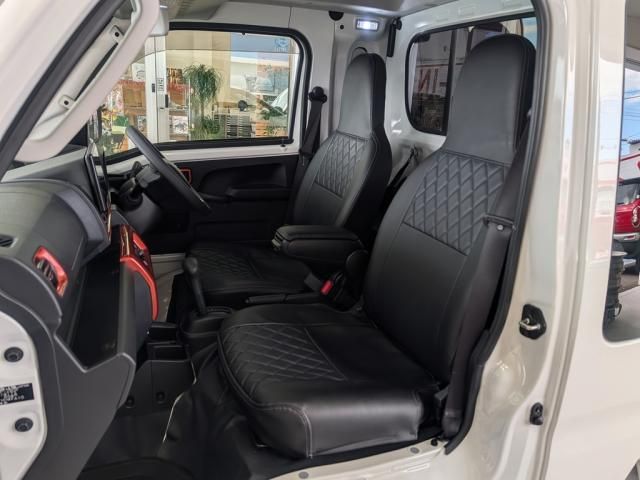 DAIHATSU HIJET truck 4WD 2023