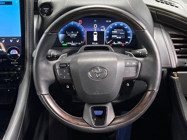 TOYOTA VELLFIRE  HYBRID 2023