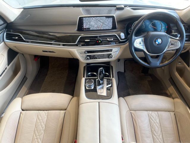 BMW BMW 7series 2017