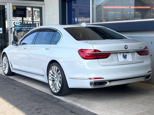 BMW BMW 7series 2017