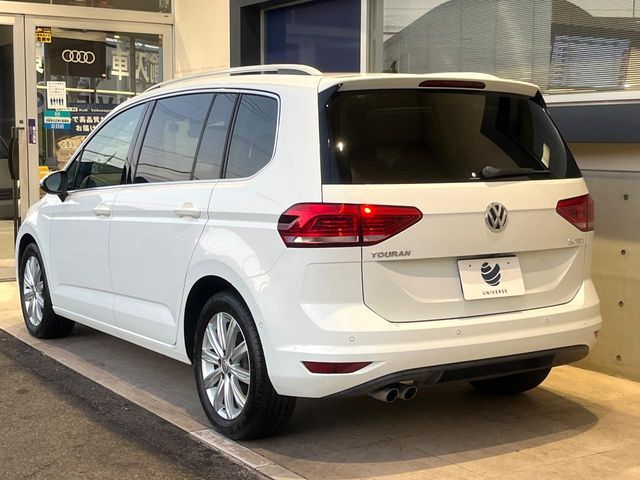 VOLKSWAGEN VOLKSWAGEN GOLF TOURAN 2018