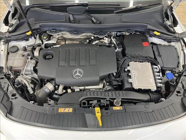 MERCEDES BENZ MERCEDES BENZ GLA class 2020