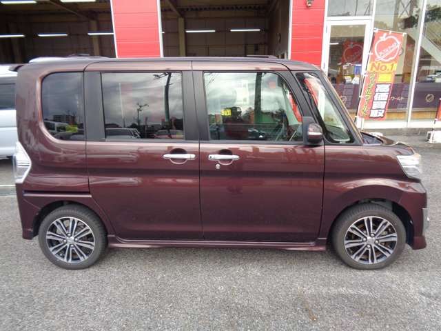 DAIHATSU TANTO CUSTOM 2013