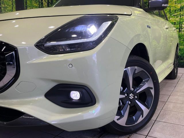 SUZUKI SWIFT 4WD 2024