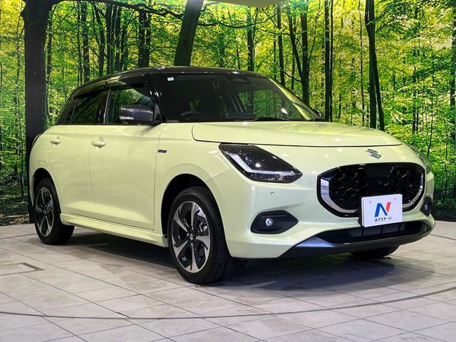 SUZUKI SWIFT 4WD 2024