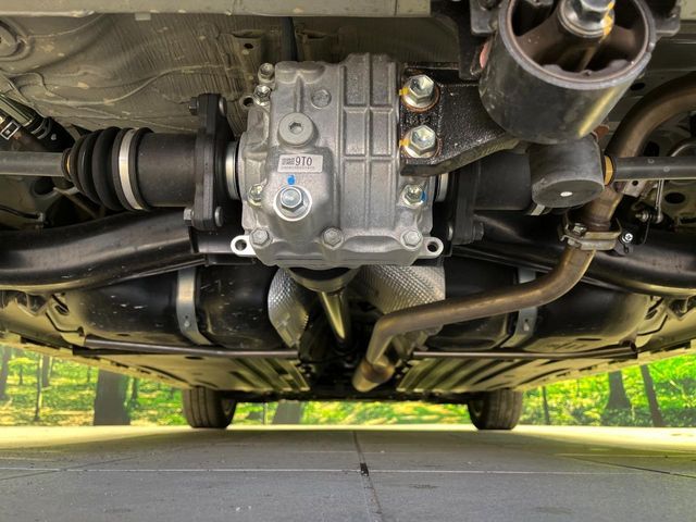 SUZUKI SWIFT 4WD 2024