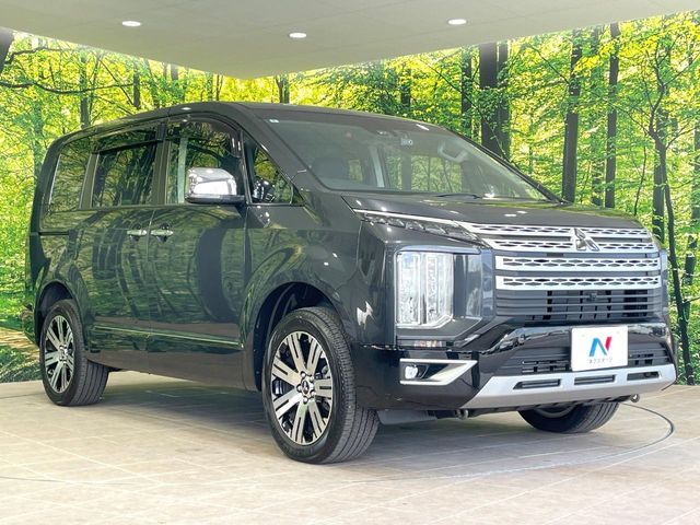 MITSUBISHI DELICA D:5 4WD 2024