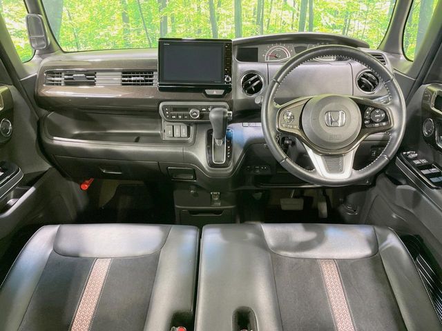 HONDA N BOX CUSTOM 2017