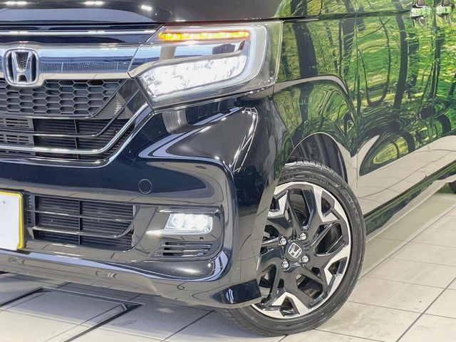 HONDA N BOX CUSTOM 2017