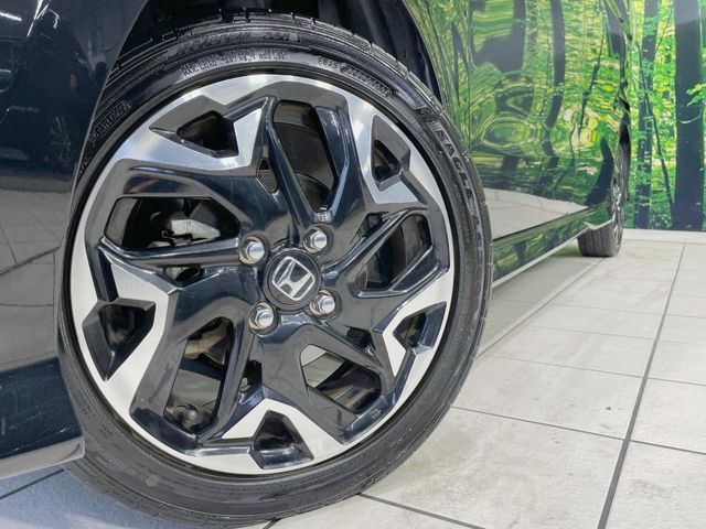 HONDA N BOX CUSTOM 2017