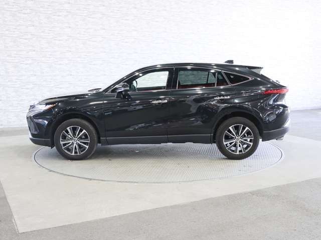 TOYOTA HARRIER HYBRID 2024