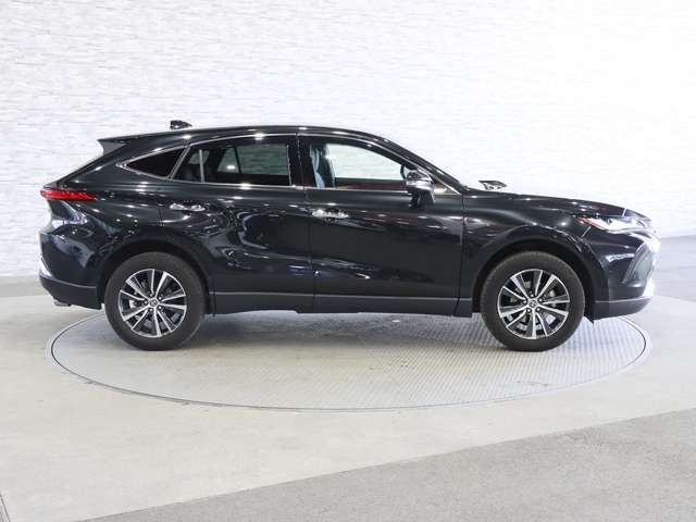 TOYOTA HARRIER HYBRID 2024