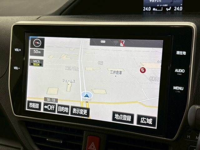 TOYOTA NOAH HYBRID 2016