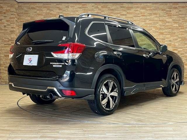 SUBARU FORESTER 2018