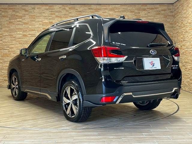 SUBARU FORESTER 2018