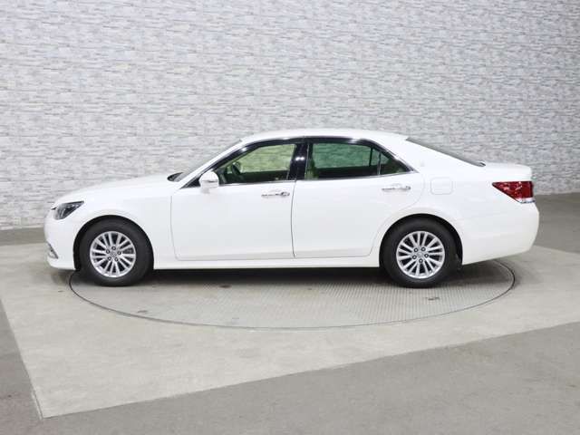 TOYOTA CROWN sedan 2017