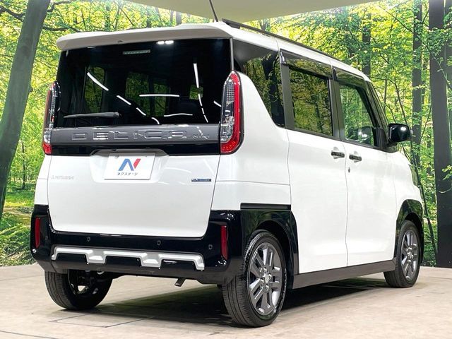 MITSUBISHI DELICA MINI 2024