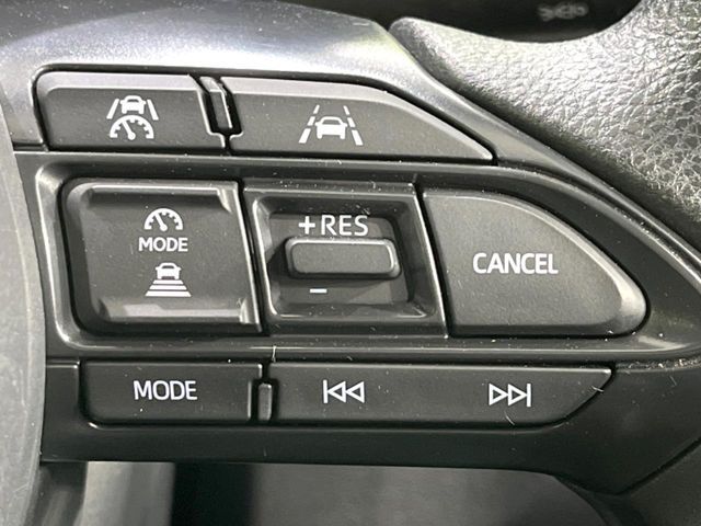 TOYOTA YARIS CROSS 2025