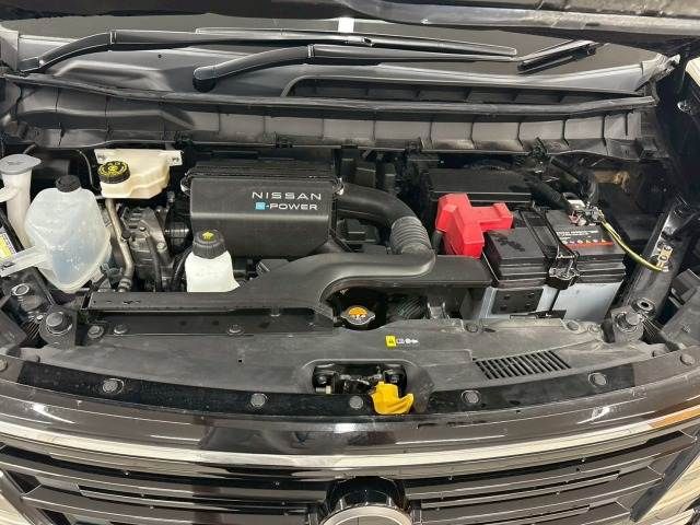 NISSAN SERENA  WG 2024