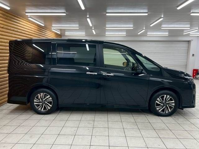 NISSAN SERENA  WG 2024