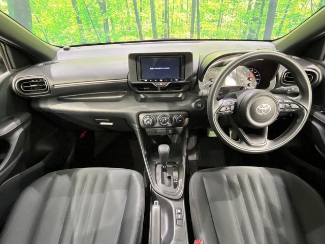 TOYOTA YARIS 2024