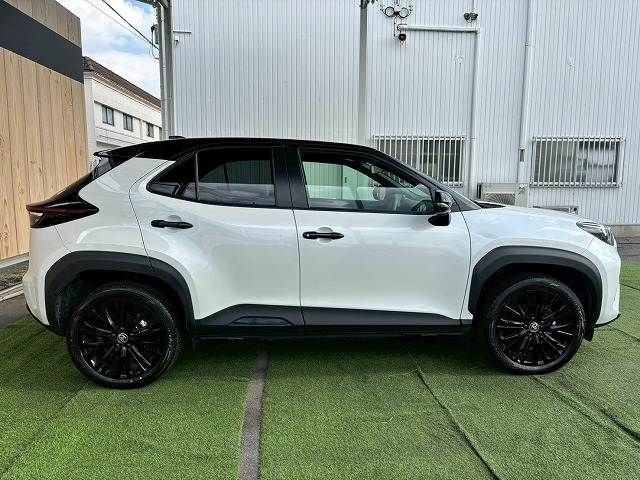 TOYOTA YARIS CROSS HYBRID 2025