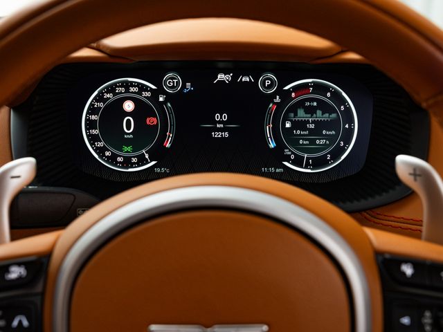 ASTON MARTIN ASTON MARTIN SUV 2023