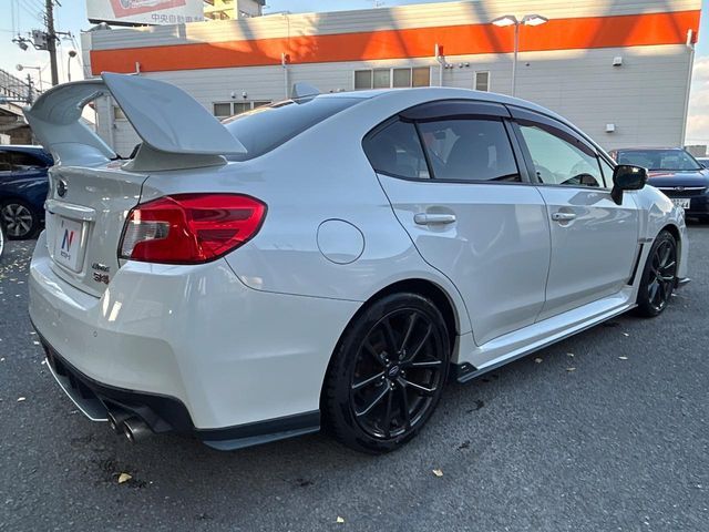 SUBARU WRX S4 2017