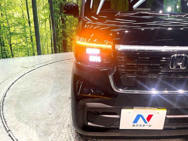 HONDA N BOX CUSTOM 2024