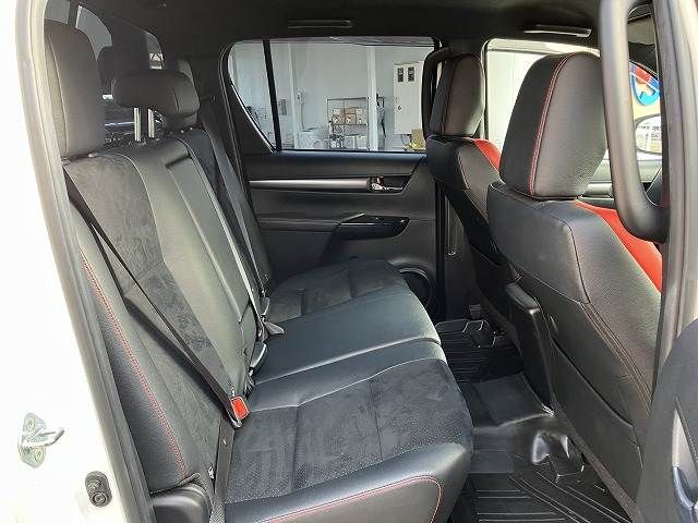 TOYOTA HILUX 4WD 2023