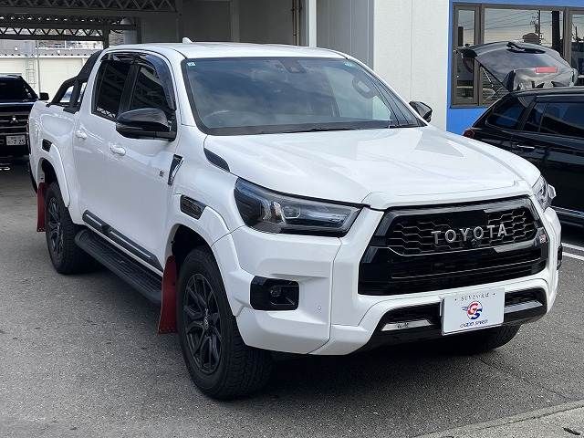 TOYOTA HILUX 4WD 2023