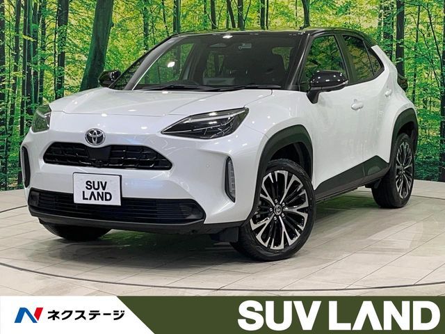 TOYOTA YARIS CROSS 2025