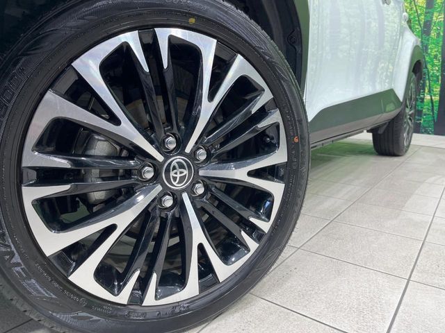 TOYOTA YARIS CROSS 2025