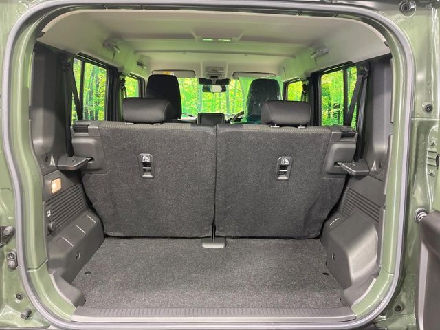 SUZUKI JIMNY NOMADE 2025