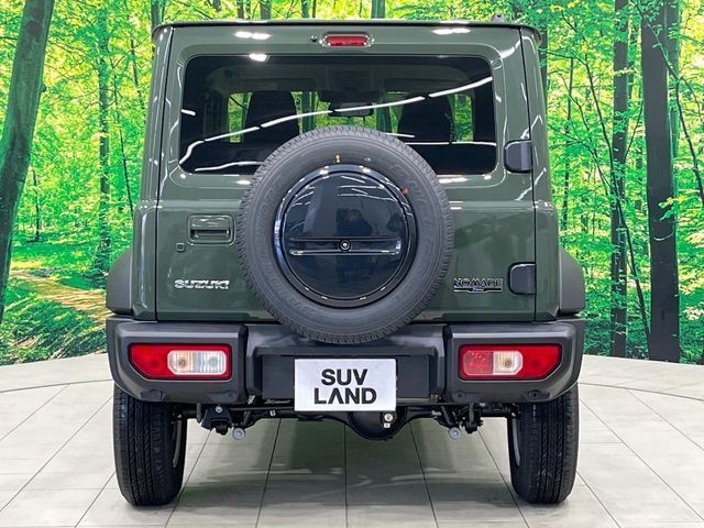 SUZUKI JIMNY NOMADE 2025