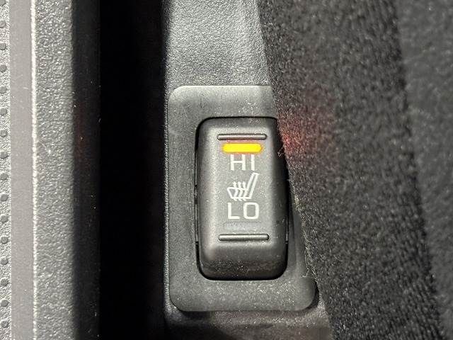 MITSUBISHI DELICA D:5 4WD 2014