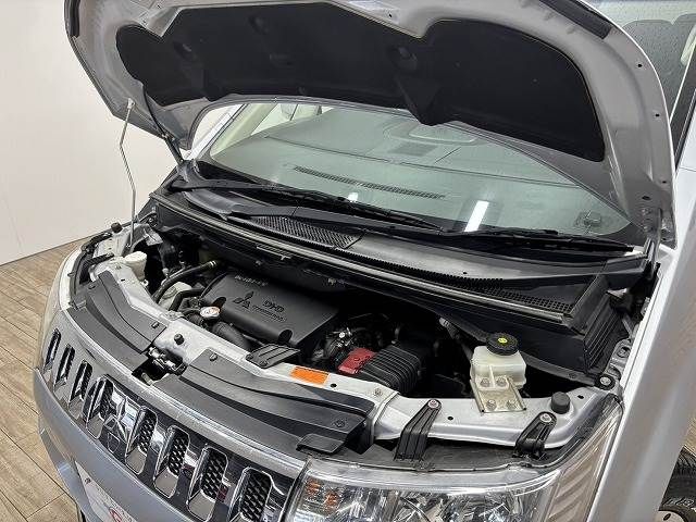 MITSUBISHI DELICA D:5 4WD 2014