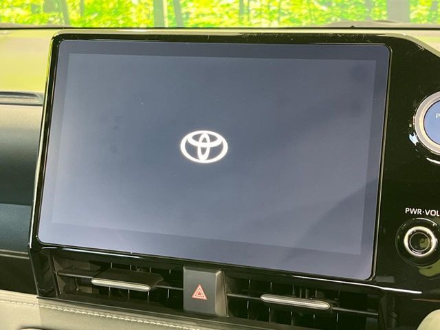 TOYOTA NOAH HYBRID 2023