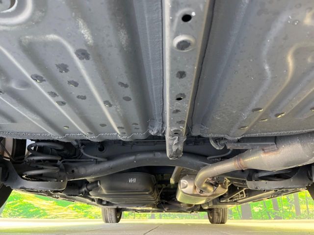 TOYOTA NOAH HYBRID 2023