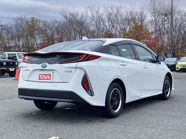 TOYOTA PRIUS PHV 2020