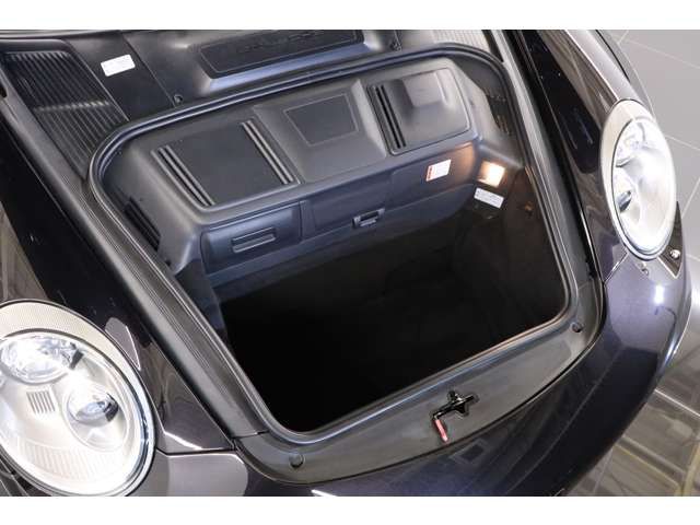 PORSCHE PORSCHE 911 2010