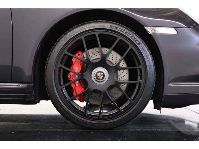 PORSCHE PORSCHE 911 2010