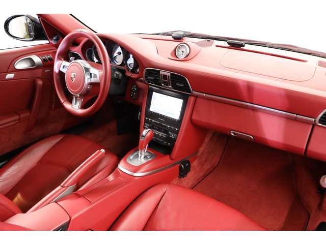 PORSCHE PORSCHE 911 2010