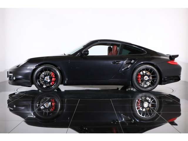 PORSCHE PORSCHE 911 2010