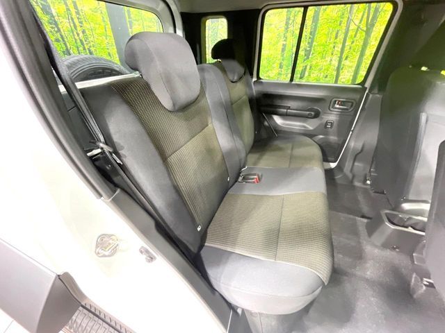 SUZUKI JIMNY NOMADE 2025