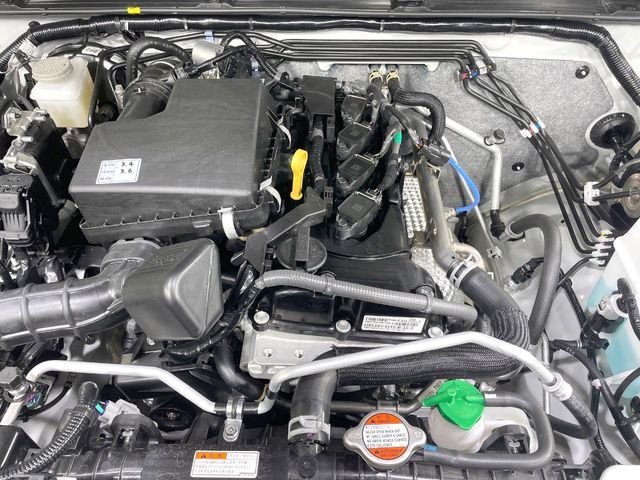 SUZUKI JIMNY NOMADE 2025