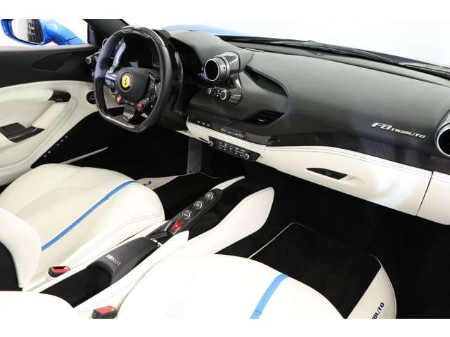 FERRARI FERRARI F8 Tributo 2021