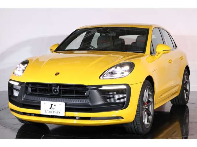 PORSCHE PORSCHE Macan 2023