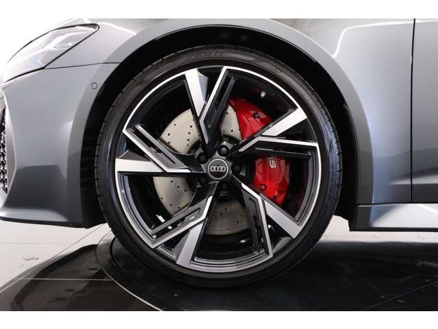 AUDI AUDI RS6 AVANT 2023