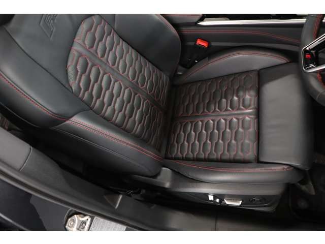 AUDI AUDI RS6 AVANT 2023